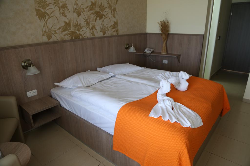 Hotel Piccadilly Мамая Стая снимка