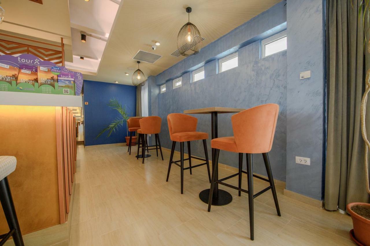 Hotel Piccadilly Мамая Екстериор снимка